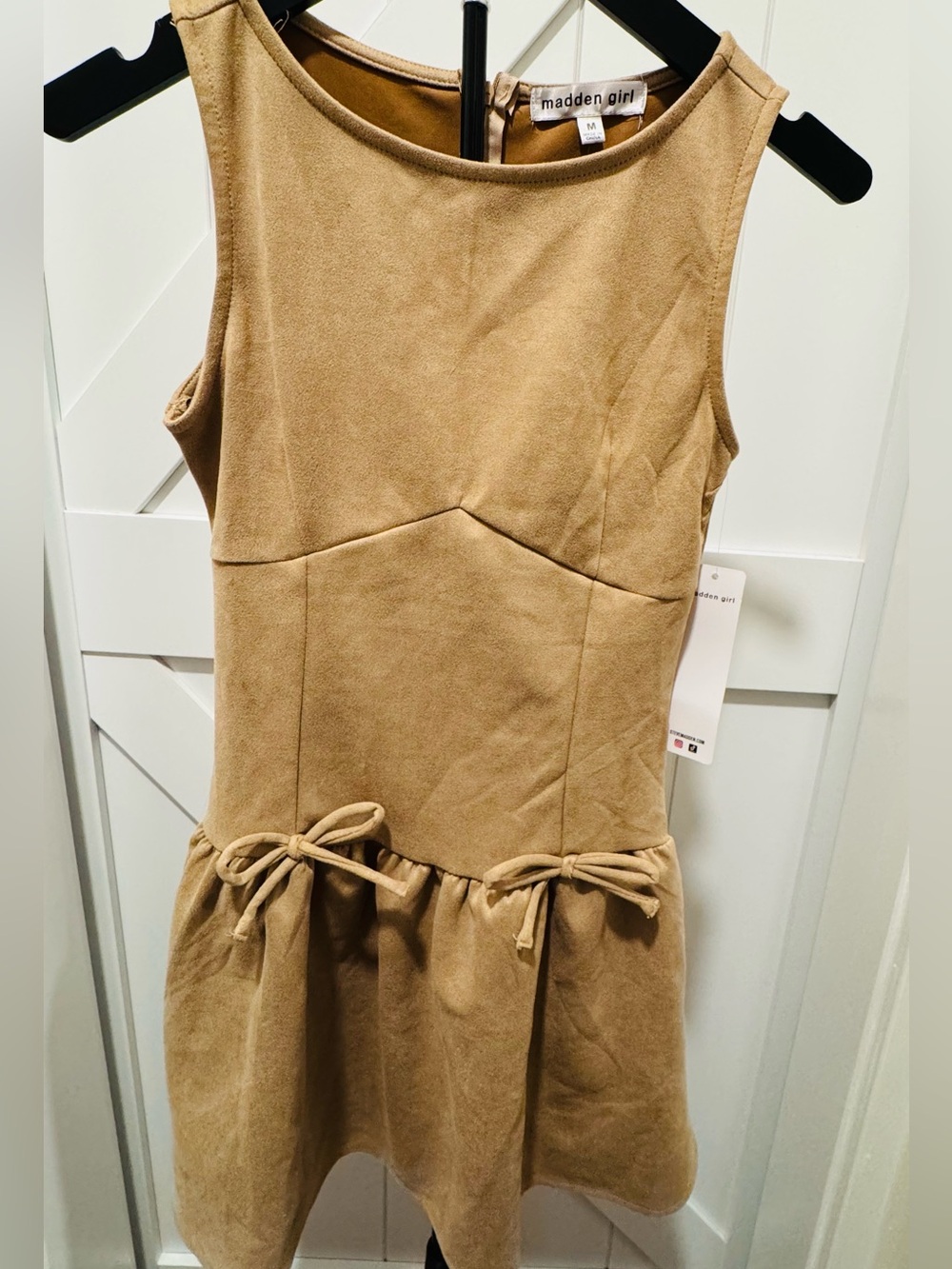 Madden Girl Girls' Tan Sleeveless Bow-Accent Casual Dress